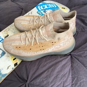 Yeezy 380’s M 12
